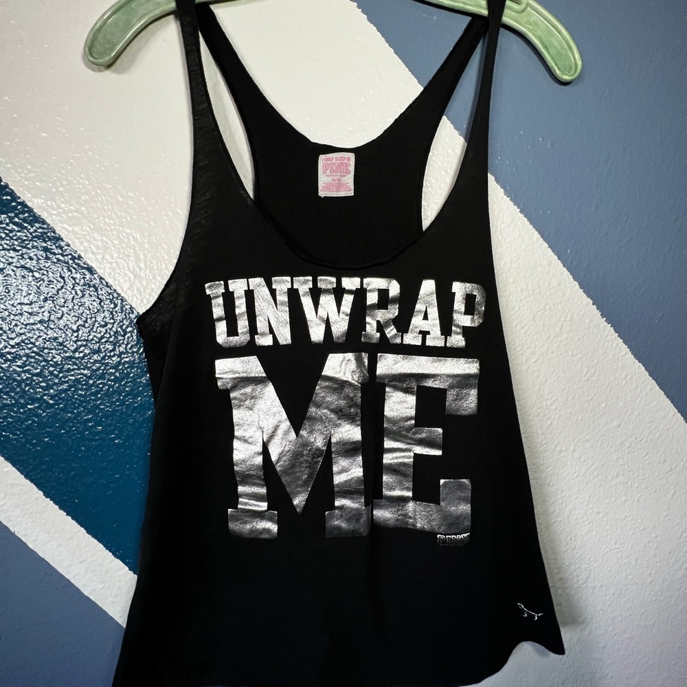 Black pink tank top